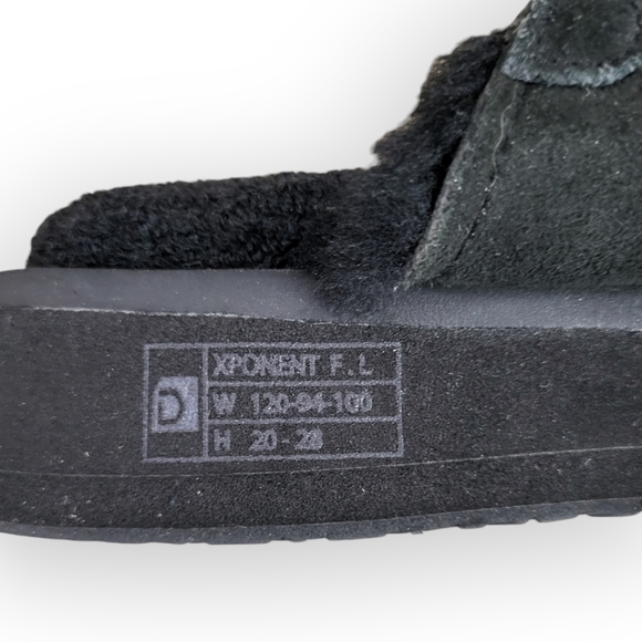 DECKERS X LAB Ko-Z Mule Black Slip-on size 6 - Picture 9 of 10